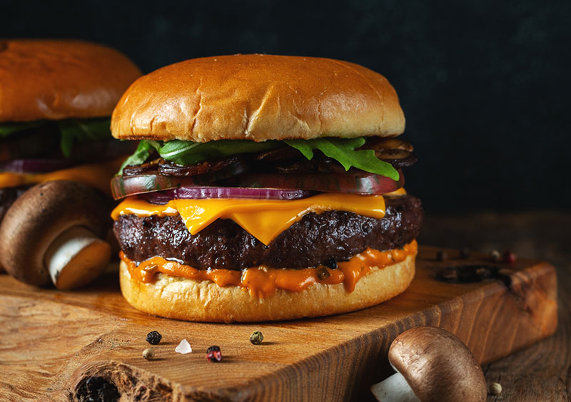 Mnandi Cheese Burger